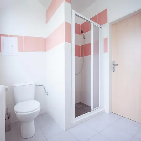 Gprooms - Pod Palackeho Vrchem